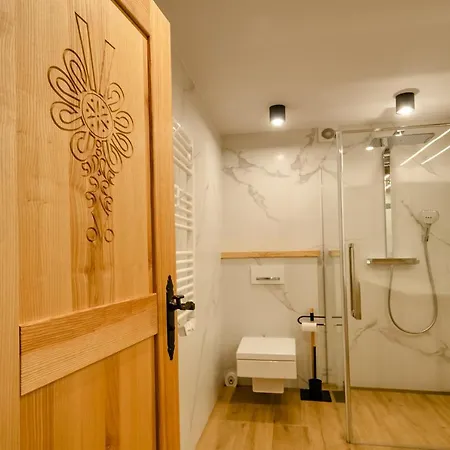 Rent Like - Za Cieszynianka 3 Appartement