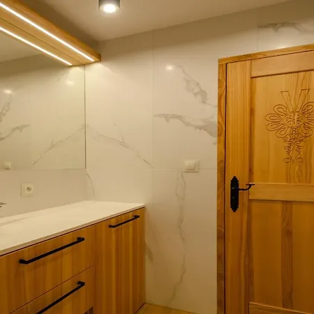 Rent Like - Za Cieszynianka 3 Appartement